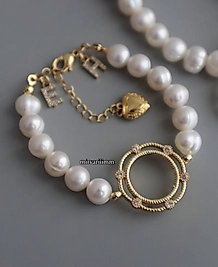 Çeyrek uyumlu bileklik