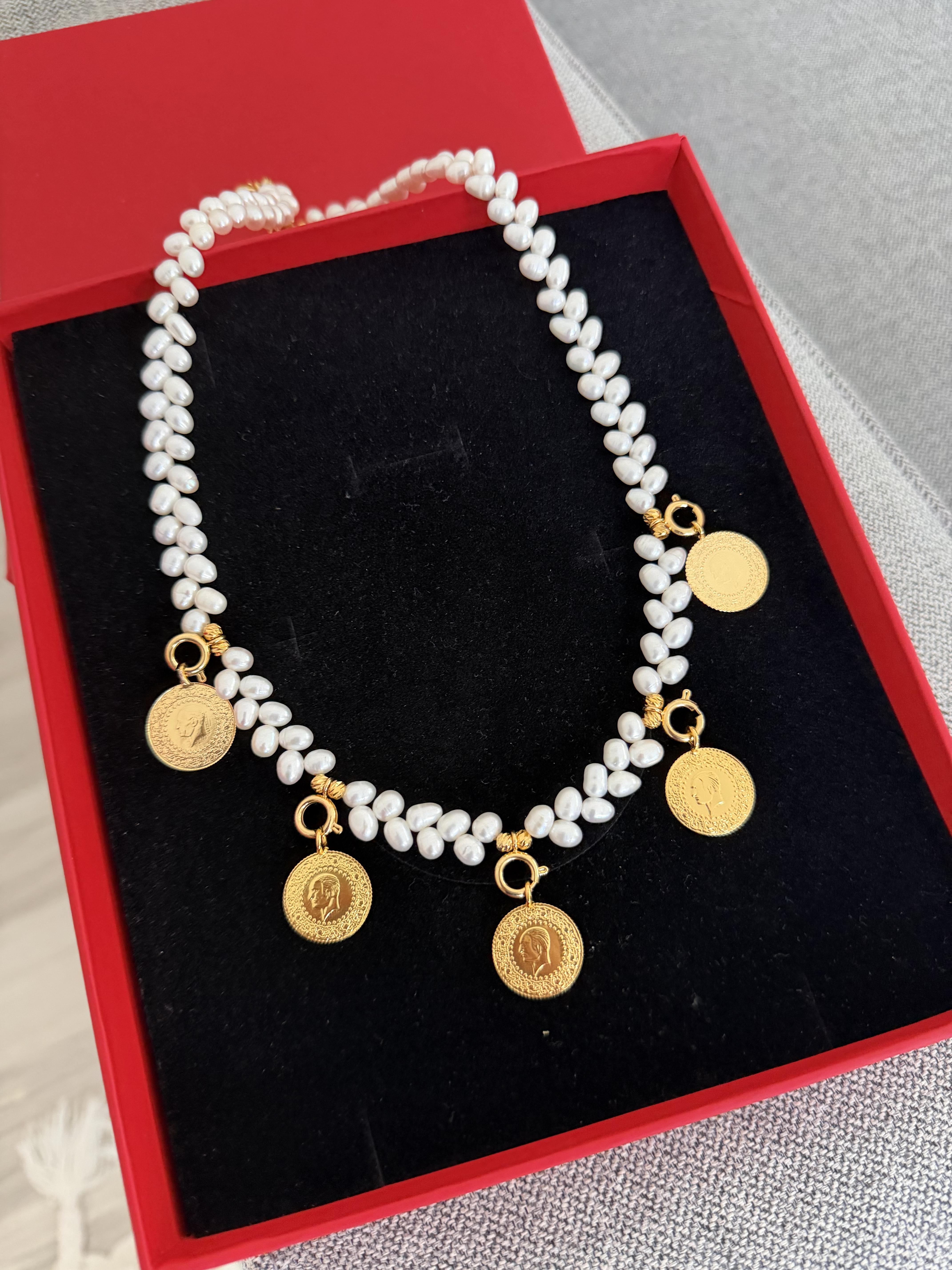 5i 1 yerde inci kolye